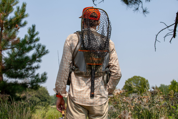 Fishpond Sagebrush Pro Mesh Vest ACtion 2 Fishpond Sagebrush Pro Mesh Vest ACtion 2